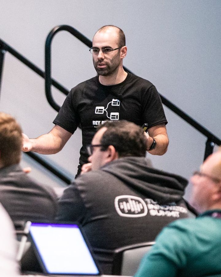 Jeff teaching a session at BILT North America